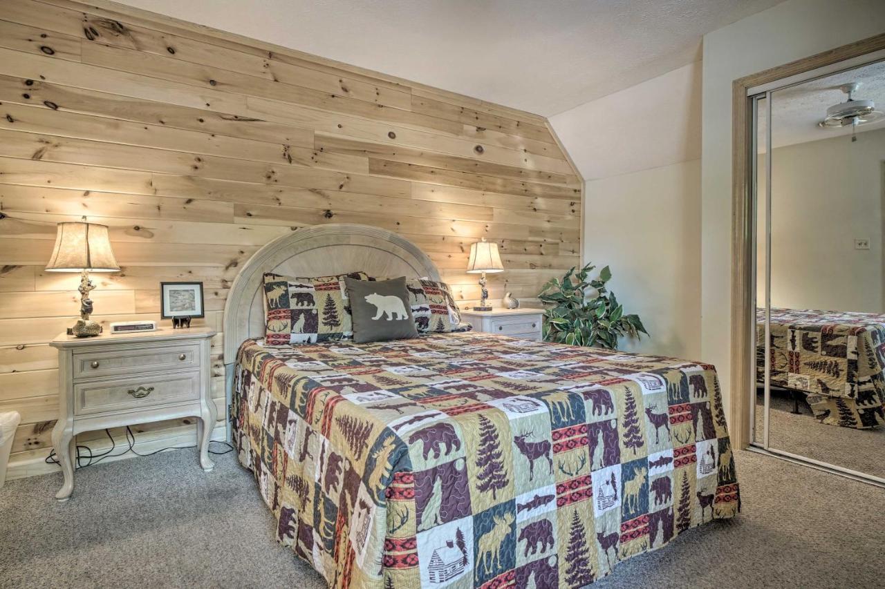 Rustic Pigeon Forge Home With Private Hot Tub! Luaran gambar
